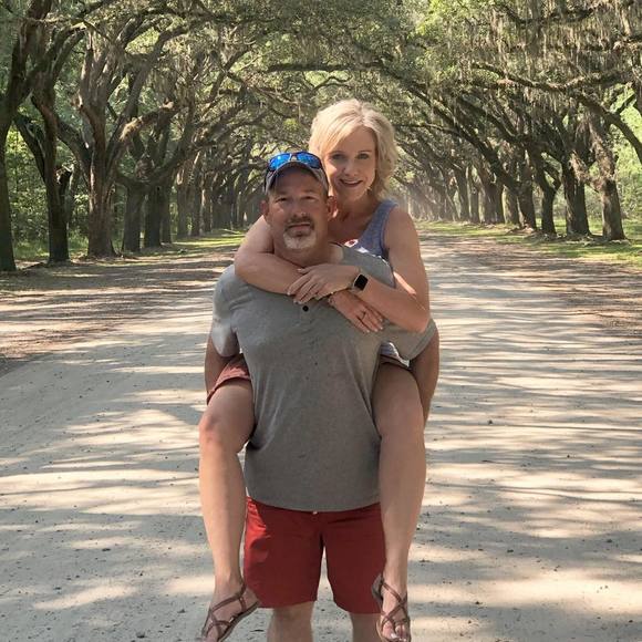 Meet your Posher, Pamela - Picture 1 of 1